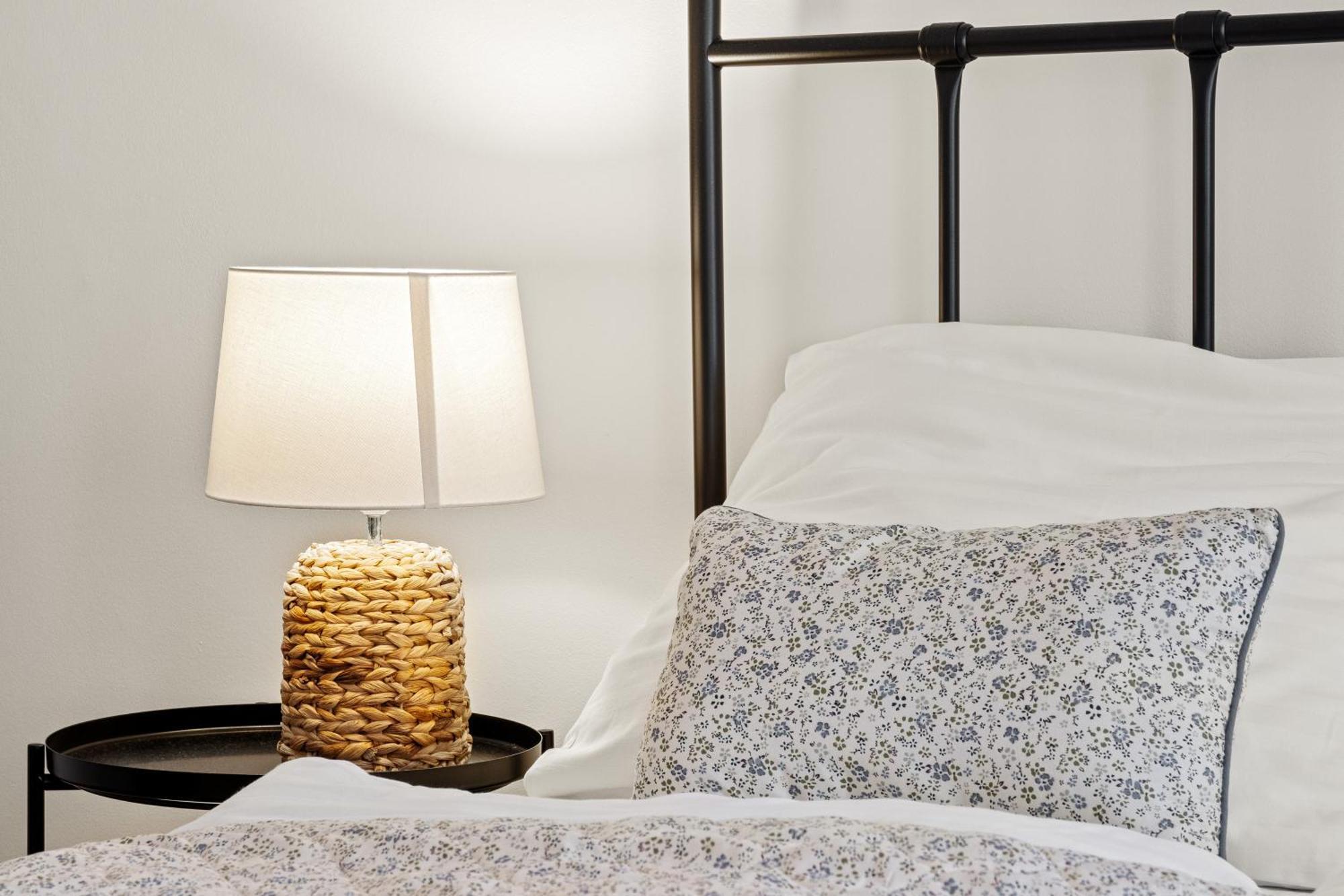 Prague Hotel Apartments Экстерьер фото