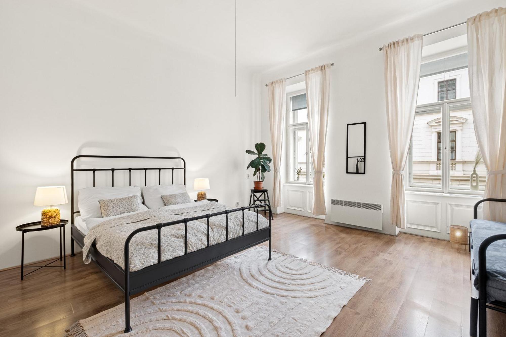 Prague Hotel Apartments Экстерьер фото