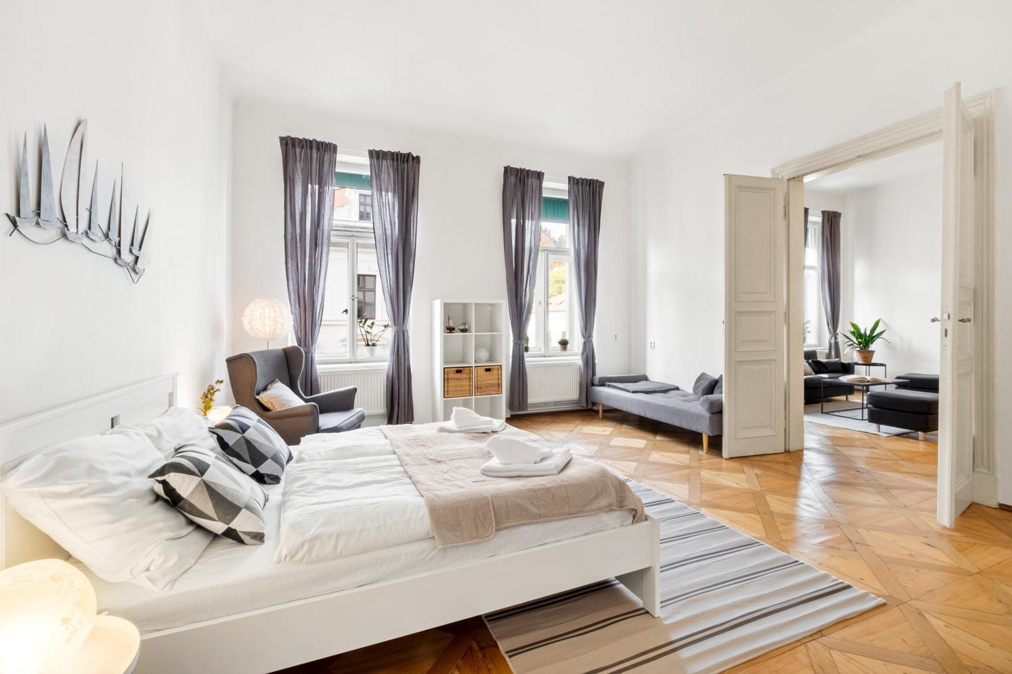 Prague Hotel Apartments Экстерьер фото