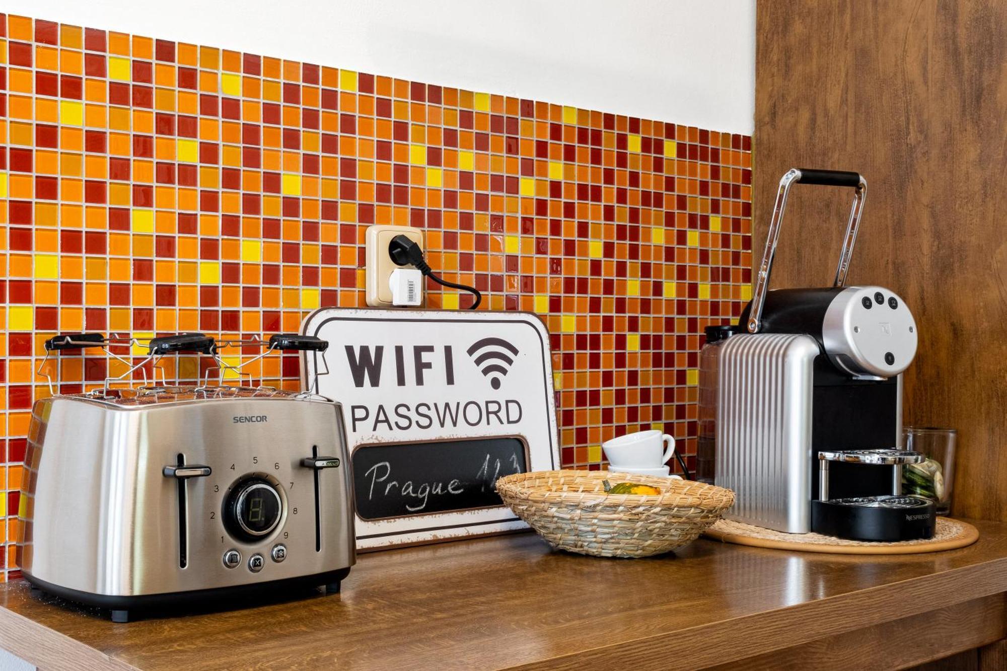 Prague Hotel Apartments Экстерьер фото